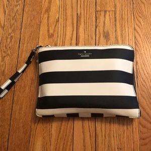 Kate Spade x Everpurse Quentin Stripe Wristlet